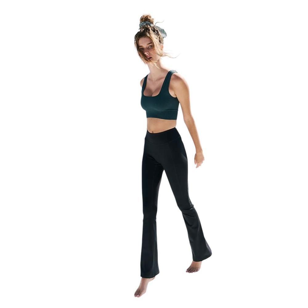Free People FP Movement Resilience Slim-Leg Flares in Black Sz L - Picture 3 of 15